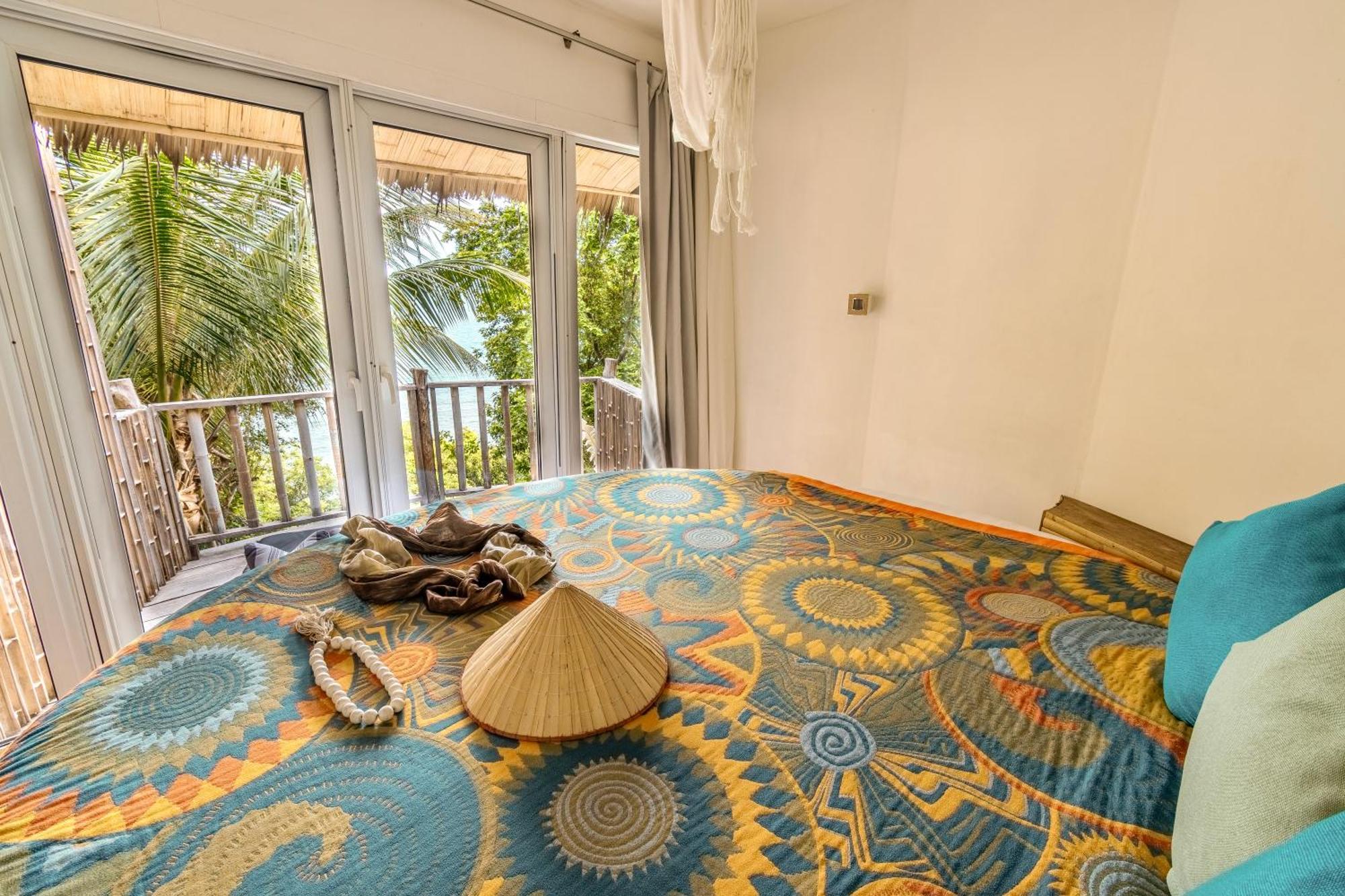 Somewhere Only We Know Resort Baan Khai エクステリア 写真